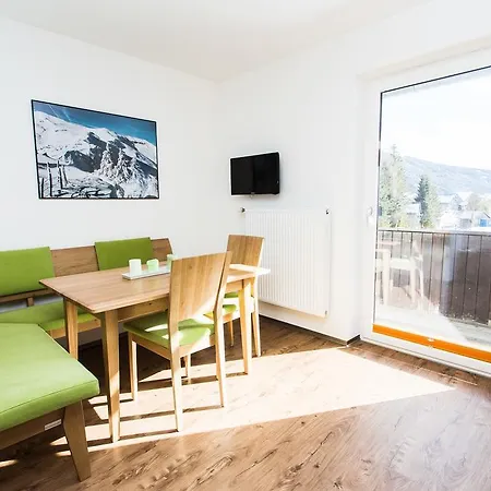 Landhaus Zur Hackenschmiede * Mauterndorf (Salzburg)